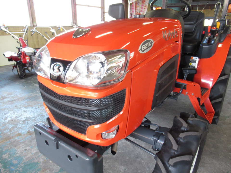クボタ B21X 21馬力 121時間 | トラクター | 商品一覧 | 優良中古