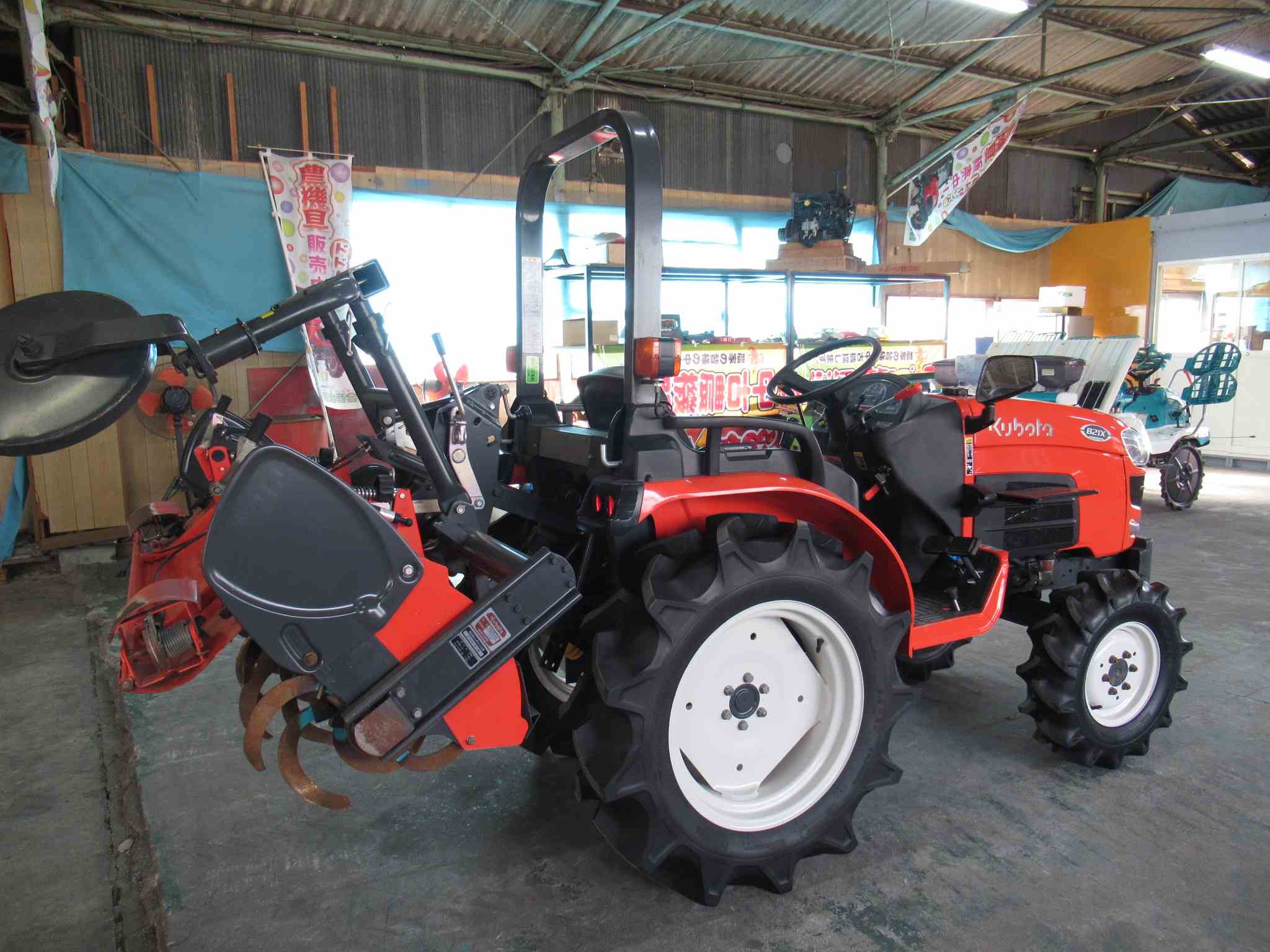 クボタトラクター B21X クボタ B21X 21馬力 92時間 | トラクター | 商品一覧 | 優良中古農機具