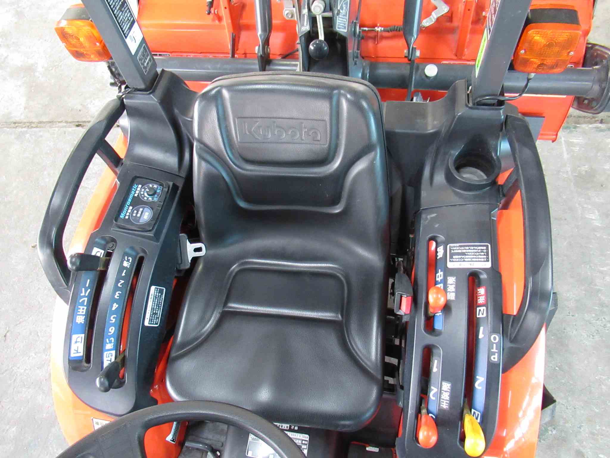 クボタ B21X 21馬力 92時間 | トラクター | 商品一覧 | 優良中古農機具