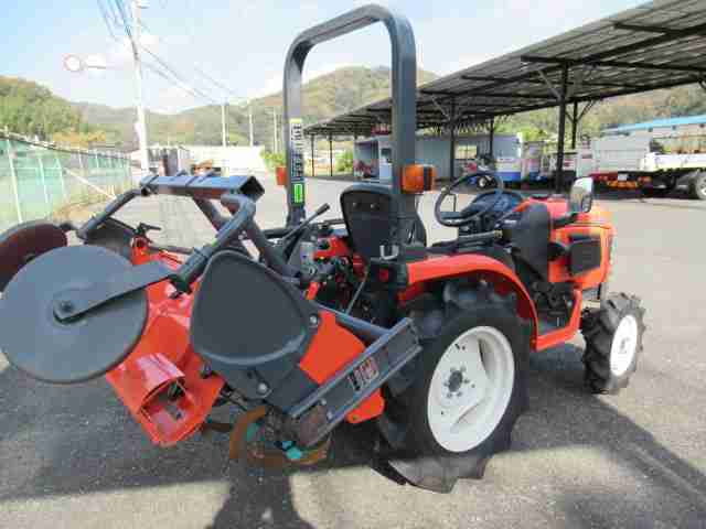 クボタ　トラクター　JB15　15馬力　43時間の商品画像02