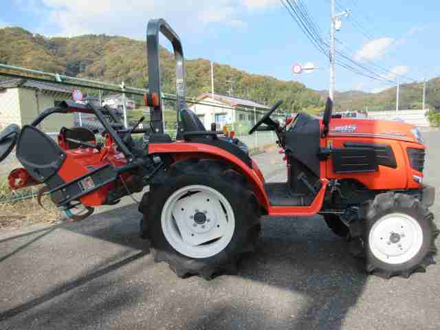 クボタ　トラクター　JB15　15馬力　43時間の商品画像05